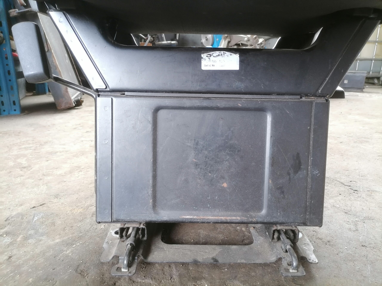 Scania Passenger seat 2401822 - Sēdeklis - Kravas automašīna: foto 3 Scania Passenger seat 2401822 - Sēdeklis - Kravas automašīna: foto 3