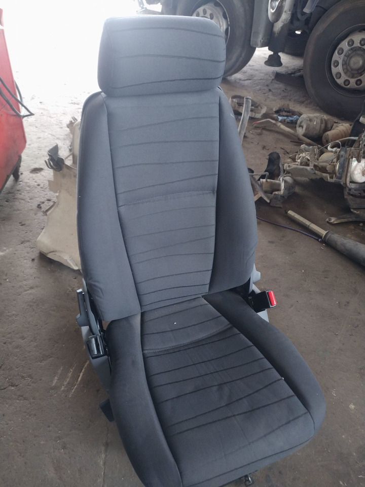 Scania Passenger seat - Sēdeklis - Kravas automašīna: foto 1 Scania Passenger seat - Sēdeklis - Kravas automašīna: foto 1