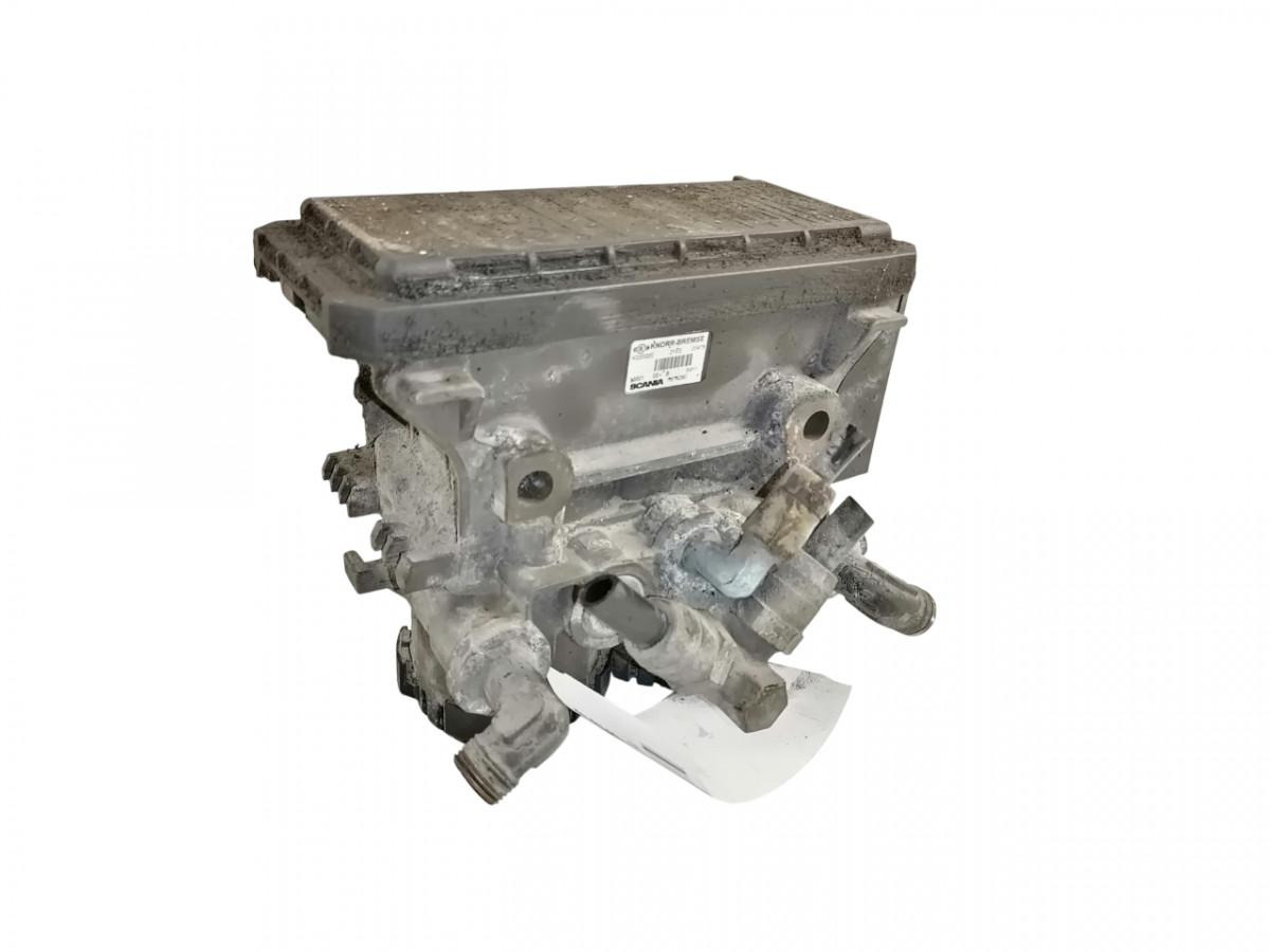 Scania Rear axel brake pressure control valve 1879280 - Bremžu vārsts - Kravas automašīna: foto 1 Scania Rear axel brake pressure control valve 1879280 - Bremžu vārsts - Kravas automašīna: foto 1