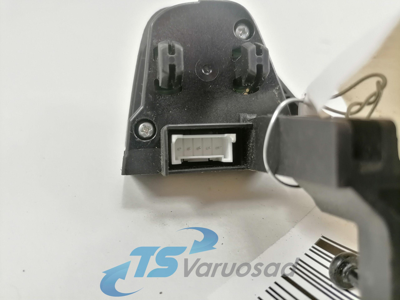 Scania Roolinupp 1870909 - Stūres iekārta - Kravas automašīna: foto 2 Scania Roolinupp 1870909 - Stūres iekārta - Kravas automašīna: foto 2