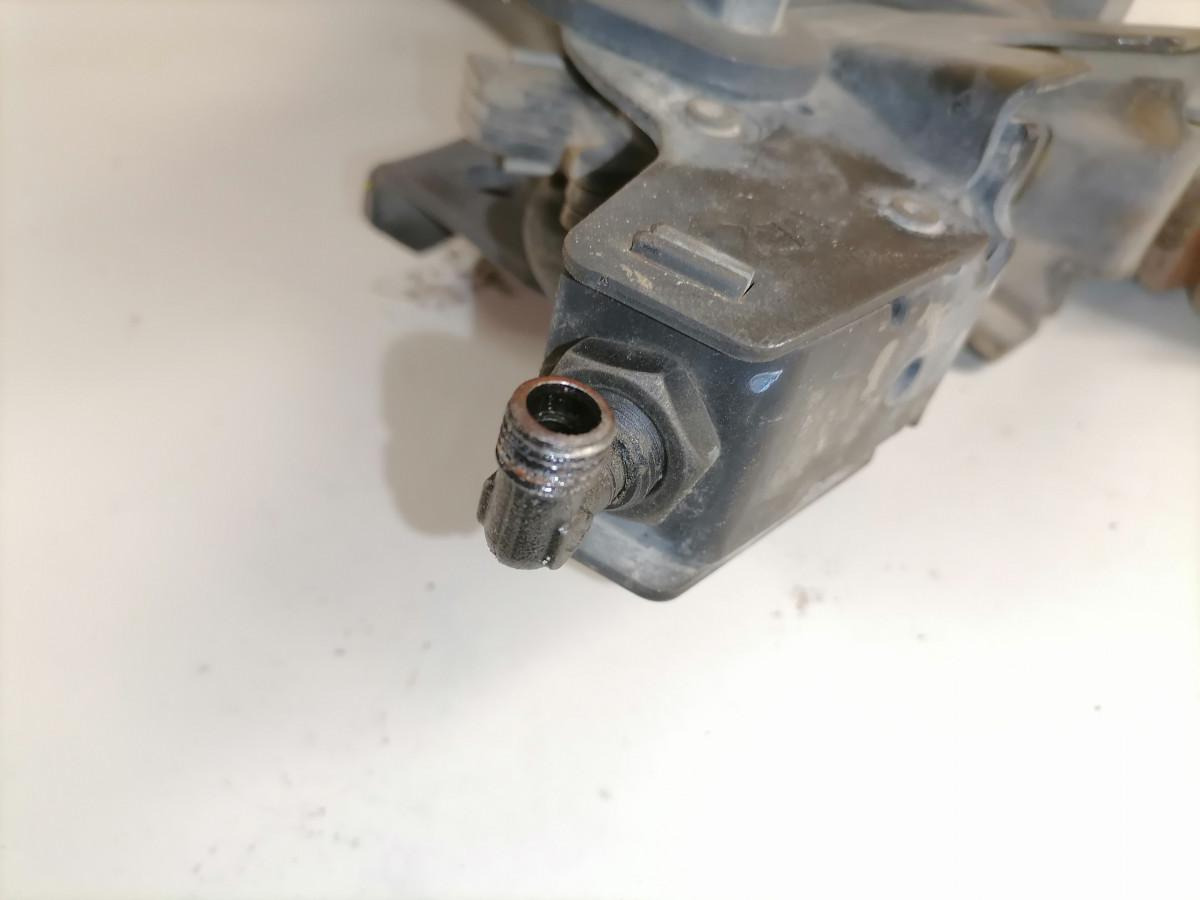 Scania Scania cab carrier 1490910 - Kabīnes piekare - Kravas automašīna: foto 3 Scania Scania cab carrier 1490910 - Kabīnes piekare - Kravas automašīna: foto 3