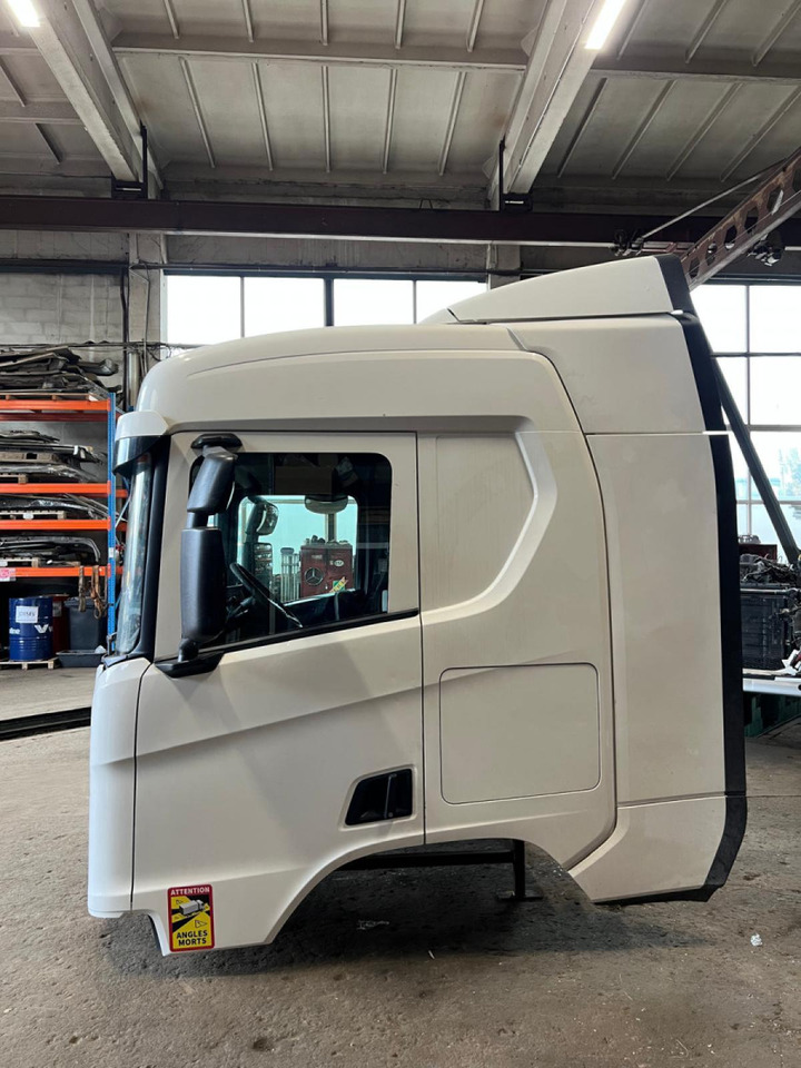 Scania Scania kabiin CR20N CR20N - Kabīne un interjers - Kravas automašīna: foto 5 Scania Scania kabiin CR20N CR20N - Kabīne un interjers - Kravas automašīna: foto 5