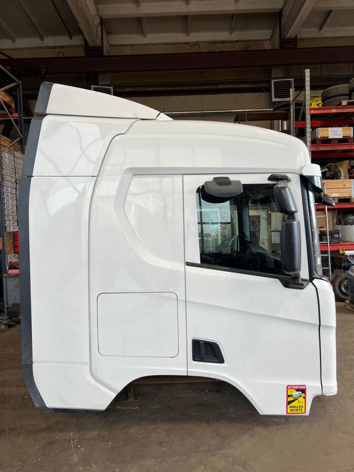 Scania Scania kabiin CR20N CR20N - Kabīne un interjers - Kravas automašīna: foto 4 Scania Scania kabiin CR20N CR20N - Kabīne un interjers - Kravas automašīna: foto 4