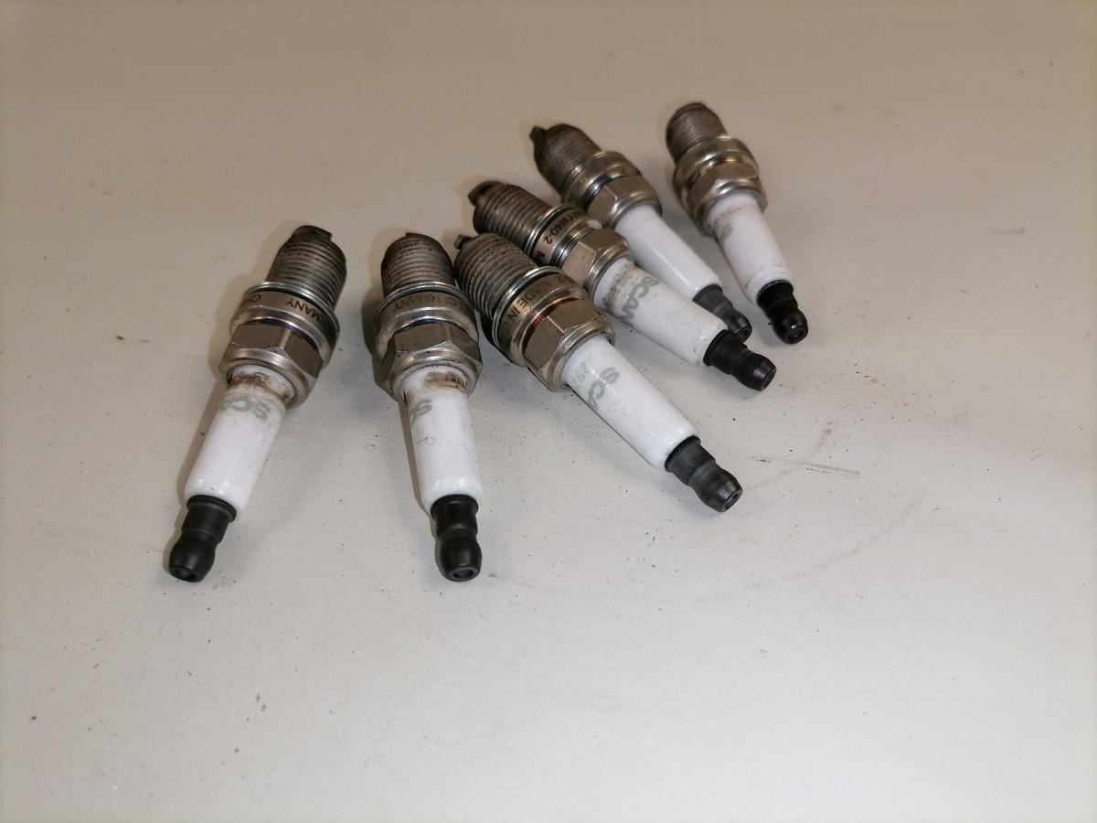 Scania Süüteküünal 2926545 - Degvielas sūknis - Kravas automašīna: foto 1 Scania Süüteküünal 2926545 - Degvielas sūknis - Kravas automašīna: foto 1