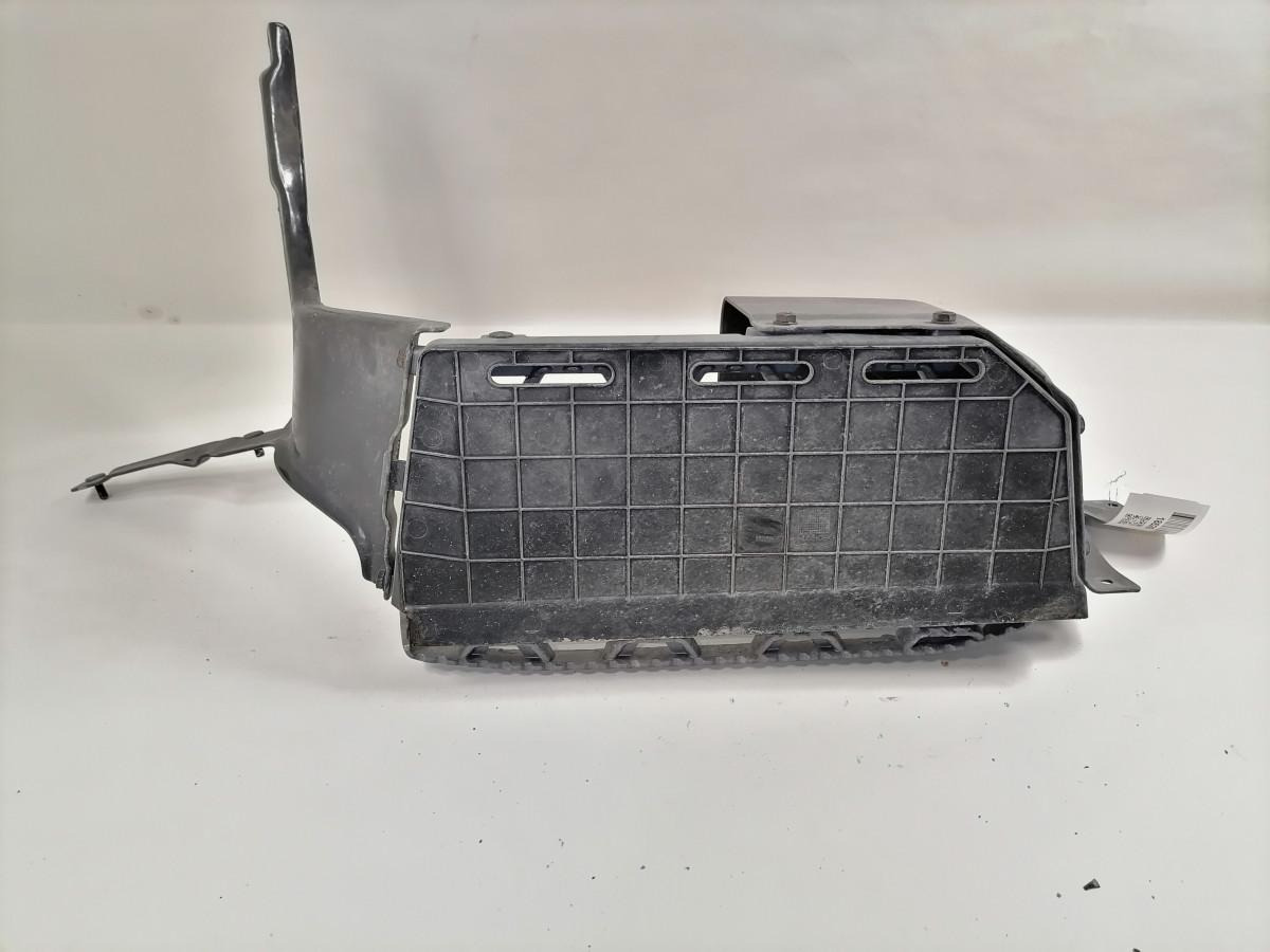 Scania Ülemine astmelaud, vasak 2418455 - Pakāpiens - Kravas automašīna: foto 2 Scania Ülemine astmelaud, vasak 2418455 - Pakāpiens - Kravas automašīna: foto 2