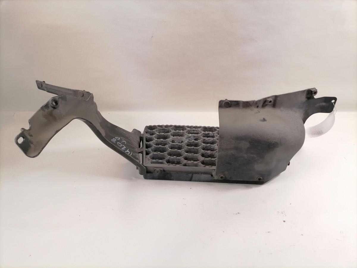 Scania Ülemine astmelaud, vasak 2418455 - Pakāpiens - Kravas automašīna: foto 3 Scania Ülemine astmelaud, vasak 2418455 - Pakāpiens - Kravas automašīna: foto 3