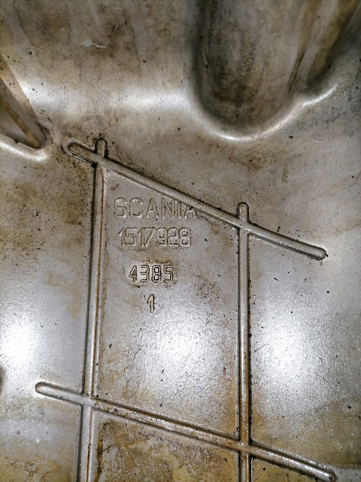 Scania Valve cover 1517928 - Motora galva - Kravas automašīna: foto 4 Scania Valve cover 1517928 - Motora galva - Kravas automašīna: foto 4