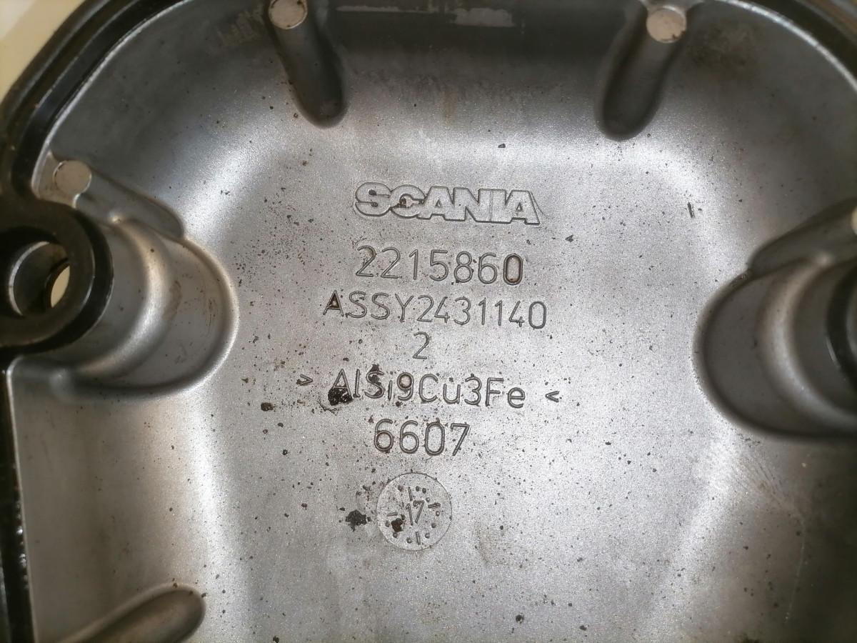 Scania Valve cover 2215860 - Motora galva - Kravas automašīna: foto 4 Scania Valve cover 2215860 - Motora galva - Kravas automašīna: foto 4