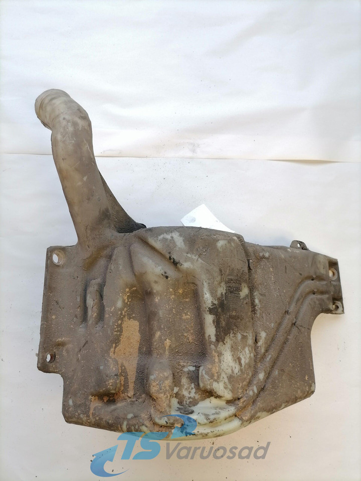 Scania Windscreen washer fluid tank 1399464 - Stikla tīrītājs - Kravas automašīna: foto 1 Scania Windscreen washer fluid tank 1399464 - Stikla tīrītājs - Kravas automašīna: foto 1
