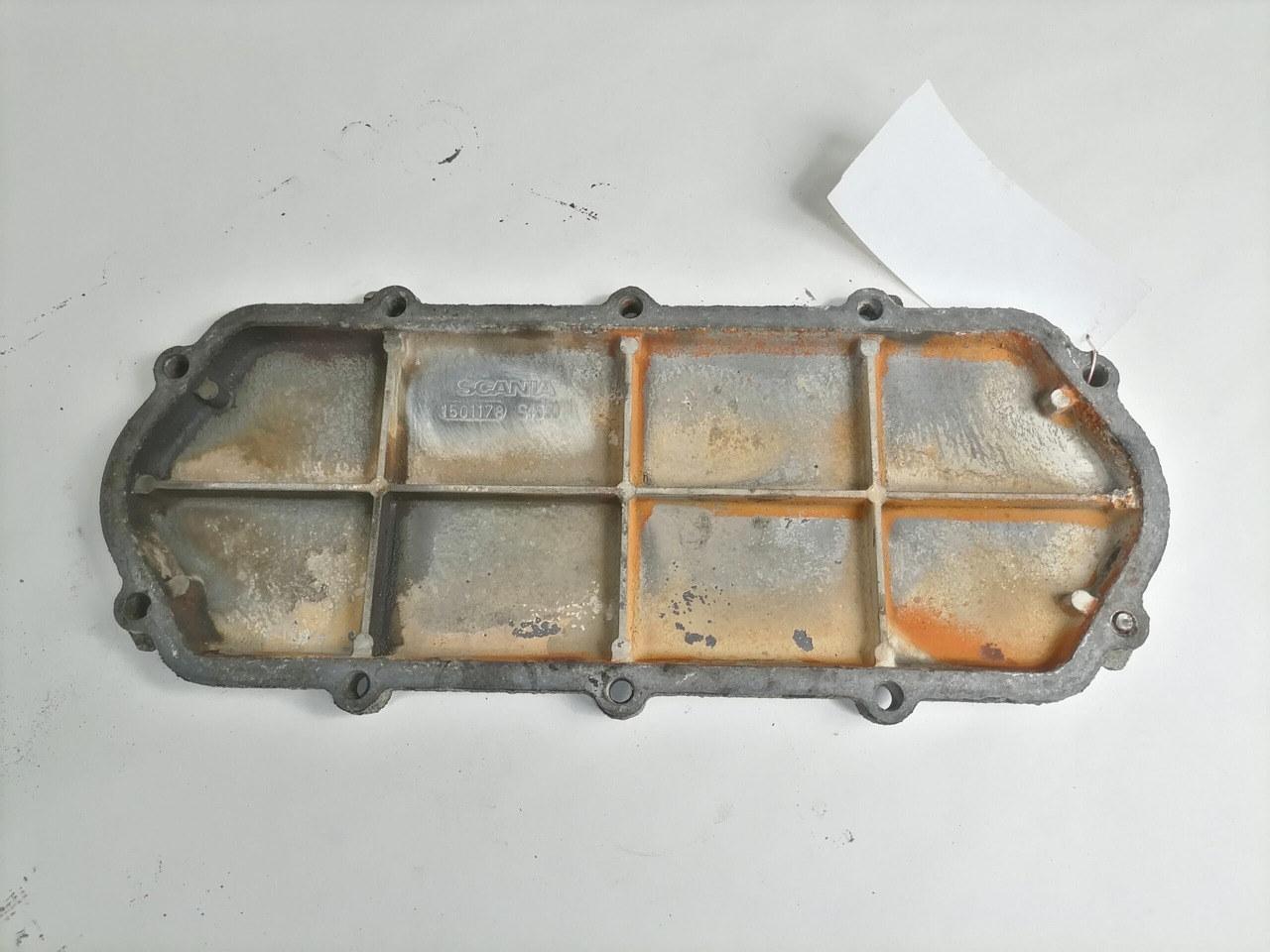 Scania engine side cover 1501178 - Dzinējs un rezerves daļas - Kravas automašīna: foto 3 Scania engine side cover 1501178 - Dzinējs un rezerves daļas - Kravas automašīna: foto 3