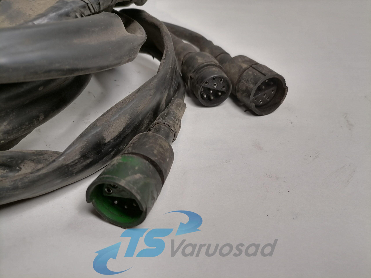 Scania gearbox cable 1421299 - Pārnesumkārba un rezerves daļas - Kravas automašīna: foto 3 Scania gearbox cable 1421299 - Pārnesumkārba un rezerves daļas - Kravas automašīna: foto 3
