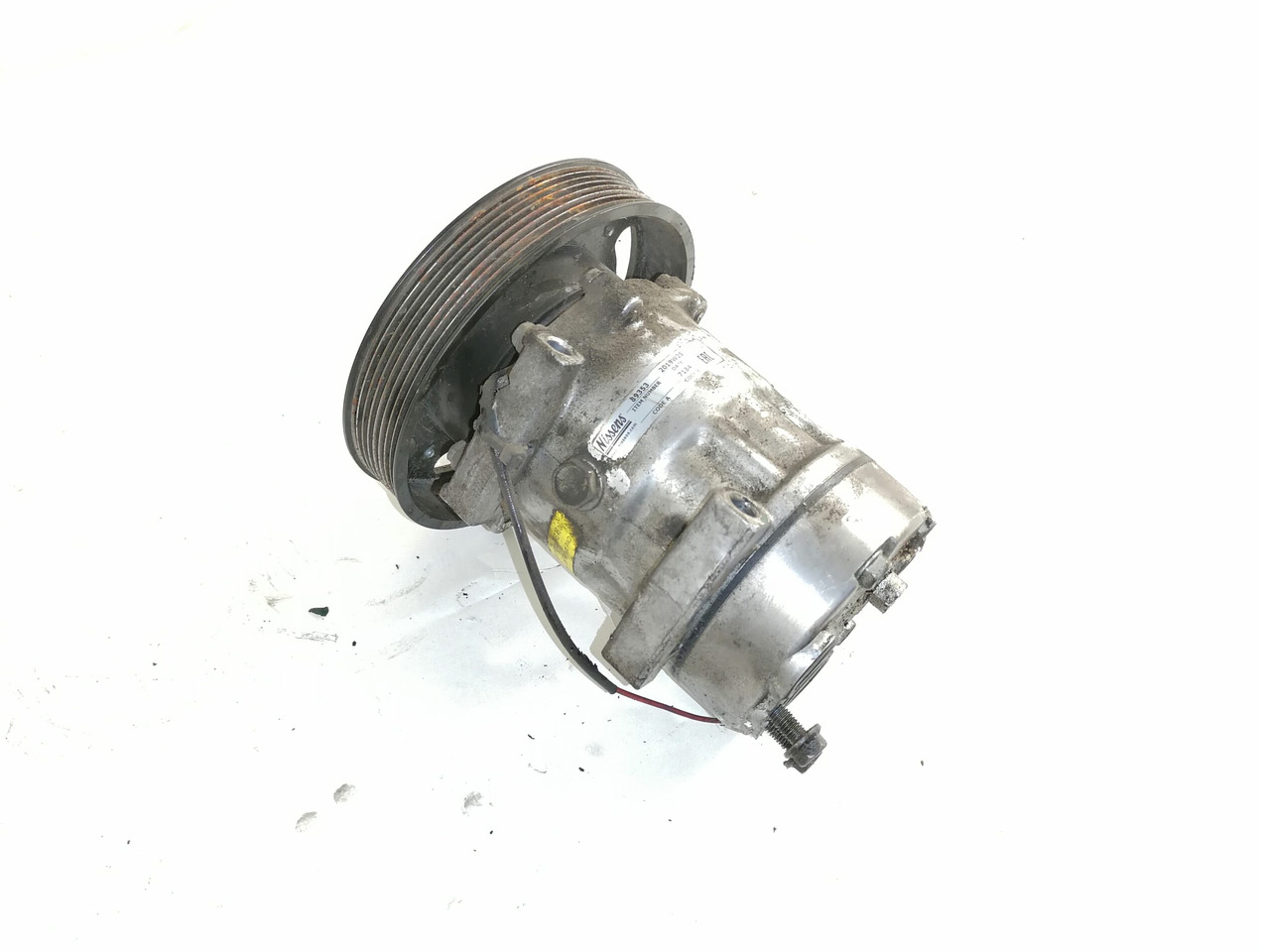 Volvo A/C compressor 89353 - Apsilde/ Ventilācija - Kravas automašīna: foto 1 Volvo A/C compressor 89353 - Apsilde/ Ventilācija - Kravas automašīna: foto 1