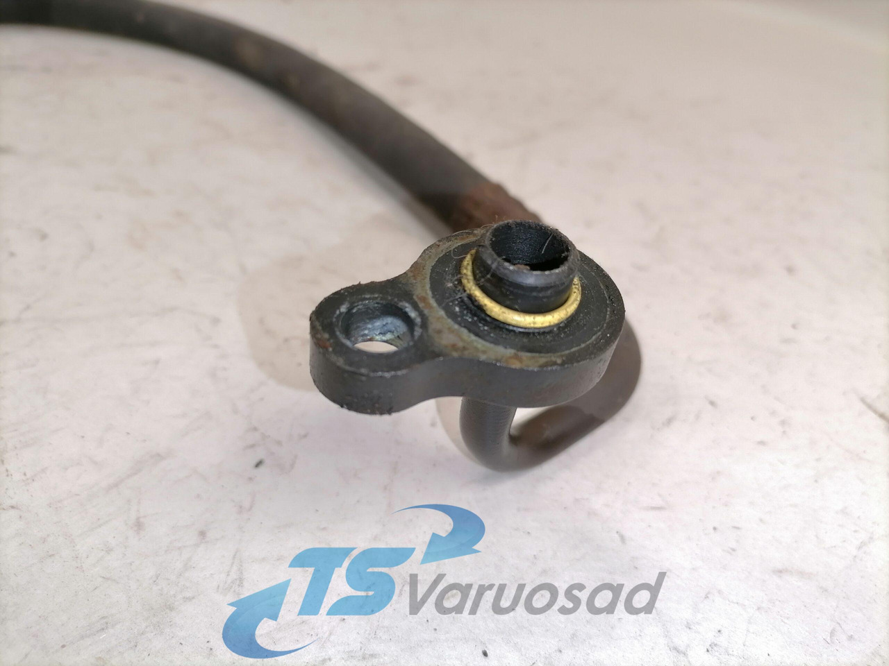 Volvo A/C pipe 20516062 - Apsilde/ Ventilācija - Kravas automašīna: foto 2 Volvo A/C pipe 20516062 - Apsilde/ Ventilācija - Kravas automašīna: foto 2