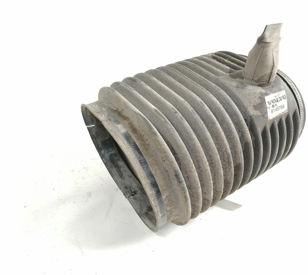 Volvo Air intake 8149768 - Gaisa ieplūdes sistēma - Kravas automašīna: foto 1 Volvo Air intake 8149768 - Gaisa ieplūdes sistēma - Kravas automašīna: foto 1