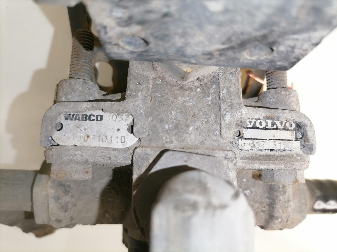 Volvo Air pressure control valve 3173150 - Bremžu vārsts - Kravas automašīna: foto 3 Volvo Air pressure control valve 3173150 - Bremžu vārsts - Kravas automašīna: foto 3