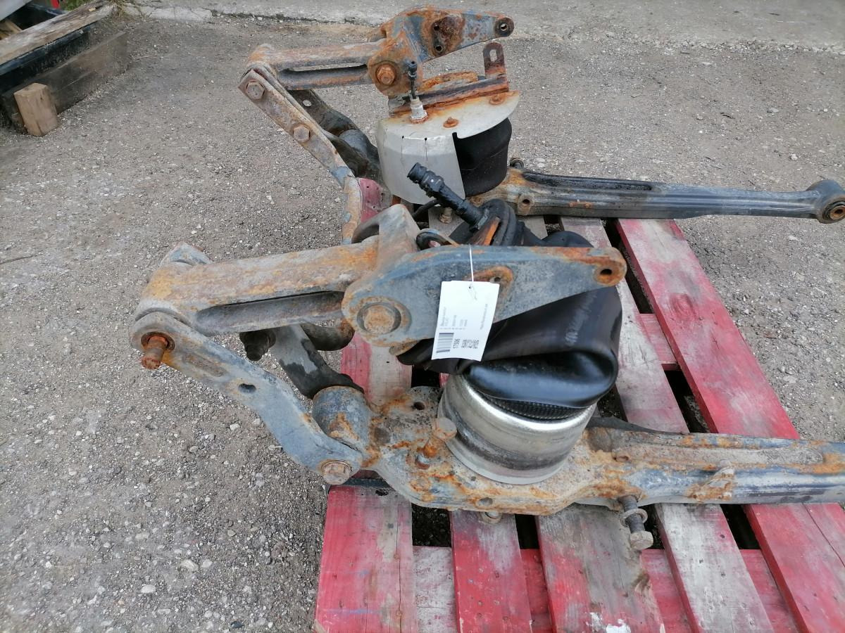 Volvo Air spring bracket 82054188 - Pneimo piekare - Kravas automašīna: foto 5 Volvo Air spring bracket 82054188 - Pneimo piekare - Kravas automašīna: foto 5