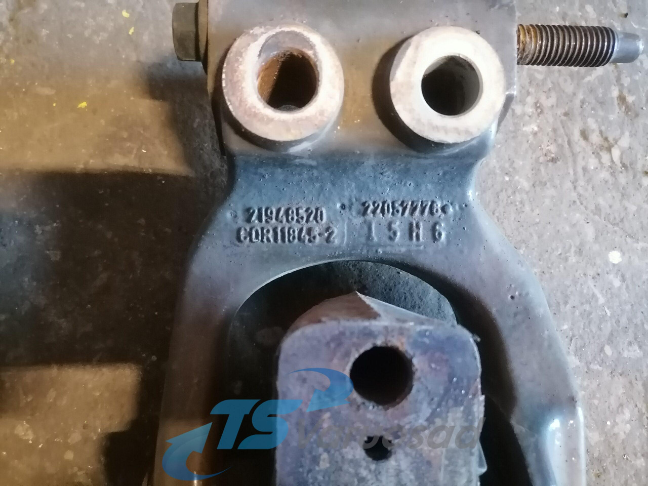 Volvo Akukasti kandur 21948520 - Akumulators - Kravas automašīna: foto 3 Volvo Akukasti kandur 21948520 - Akumulators - Kravas automašīna: foto 3