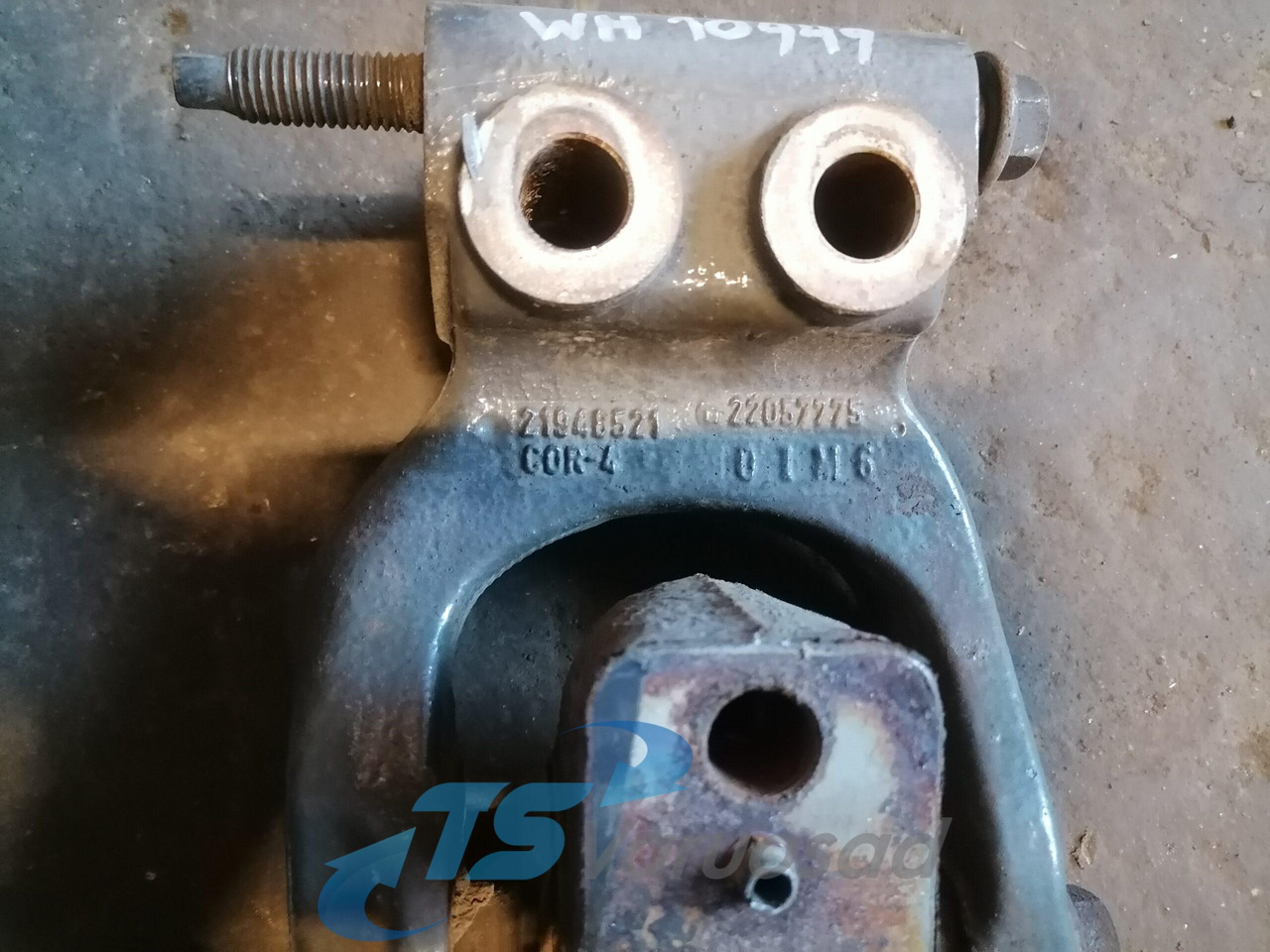 Volvo Akukasti kandur 21948521 - Akumulators - Kravas automašīna: foto 3 Volvo Akukasti kandur 21948521 - Akumulators - Kravas automašīna: foto 3