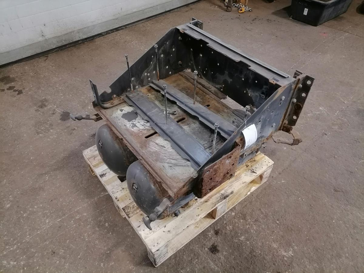 Volvo Battery box 20923091 - Akumulators - Kravas automašīna: foto 2 Volvo Battery box 20923091 - Akumulators - Kravas automašīna: foto 2