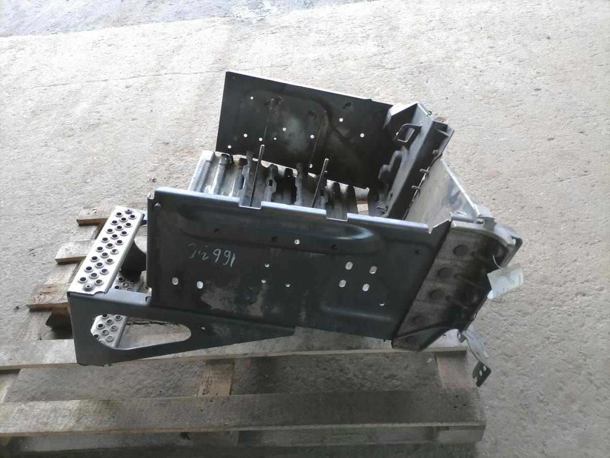 Volvo Battery box 22095787 - Akumulators - Kravas automašīna: foto 5 Volvo Battery box 22095787 - Akumulators - Kravas automašīna: foto 5