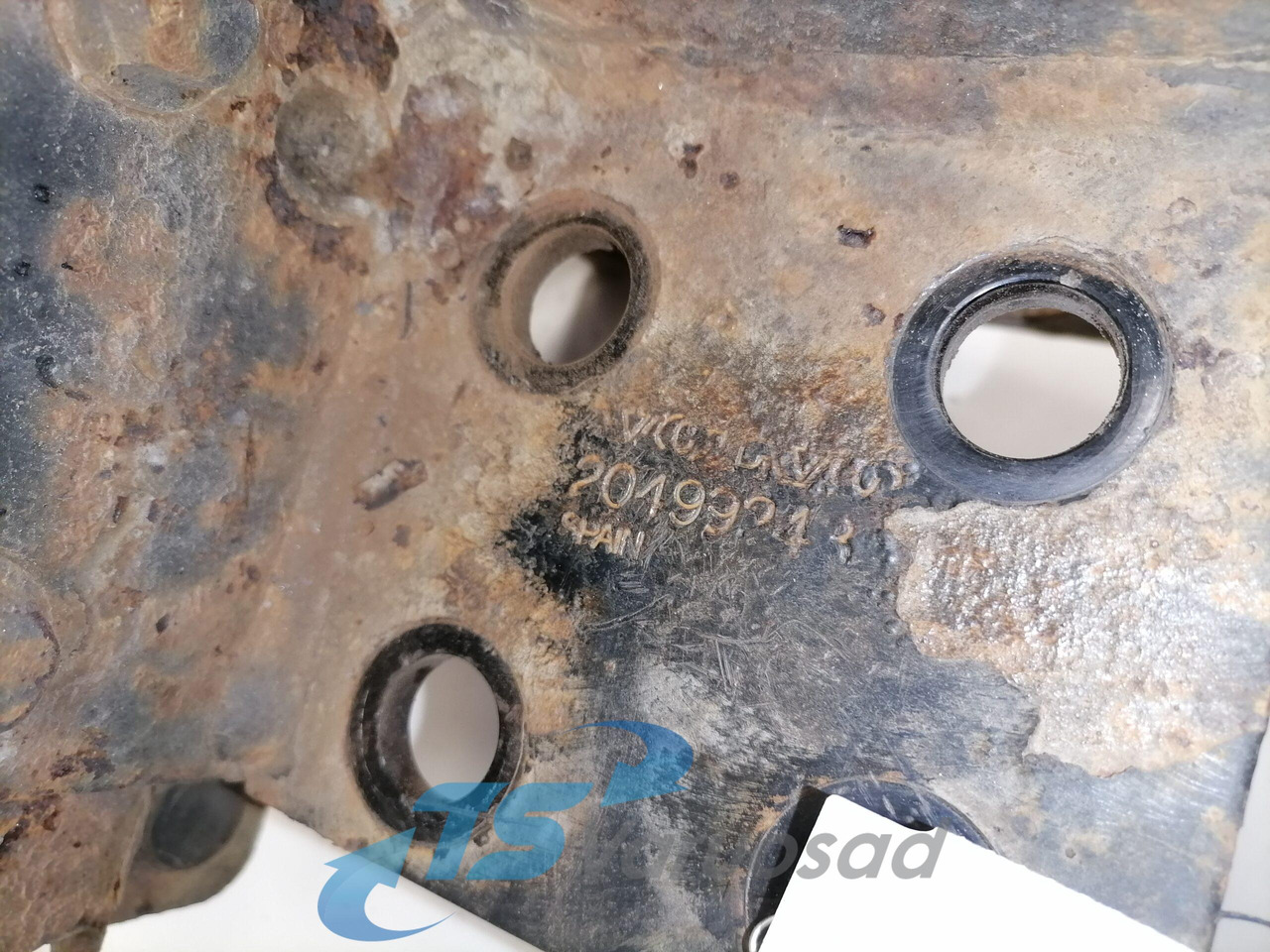 Volvo Bumper bracket 20499243 - Buferis - Kravas automašīna: foto 4 Volvo Bumper bracket 20499243 - Buferis - Kravas automašīna: foto 4