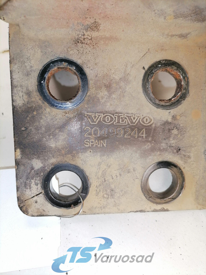 Volvo Bumper bracket 20499244 - Buferis - Kravas automašīna: foto 3 Volvo Bumper bracket 20499244 - Buferis - Kravas automašīna: foto 3