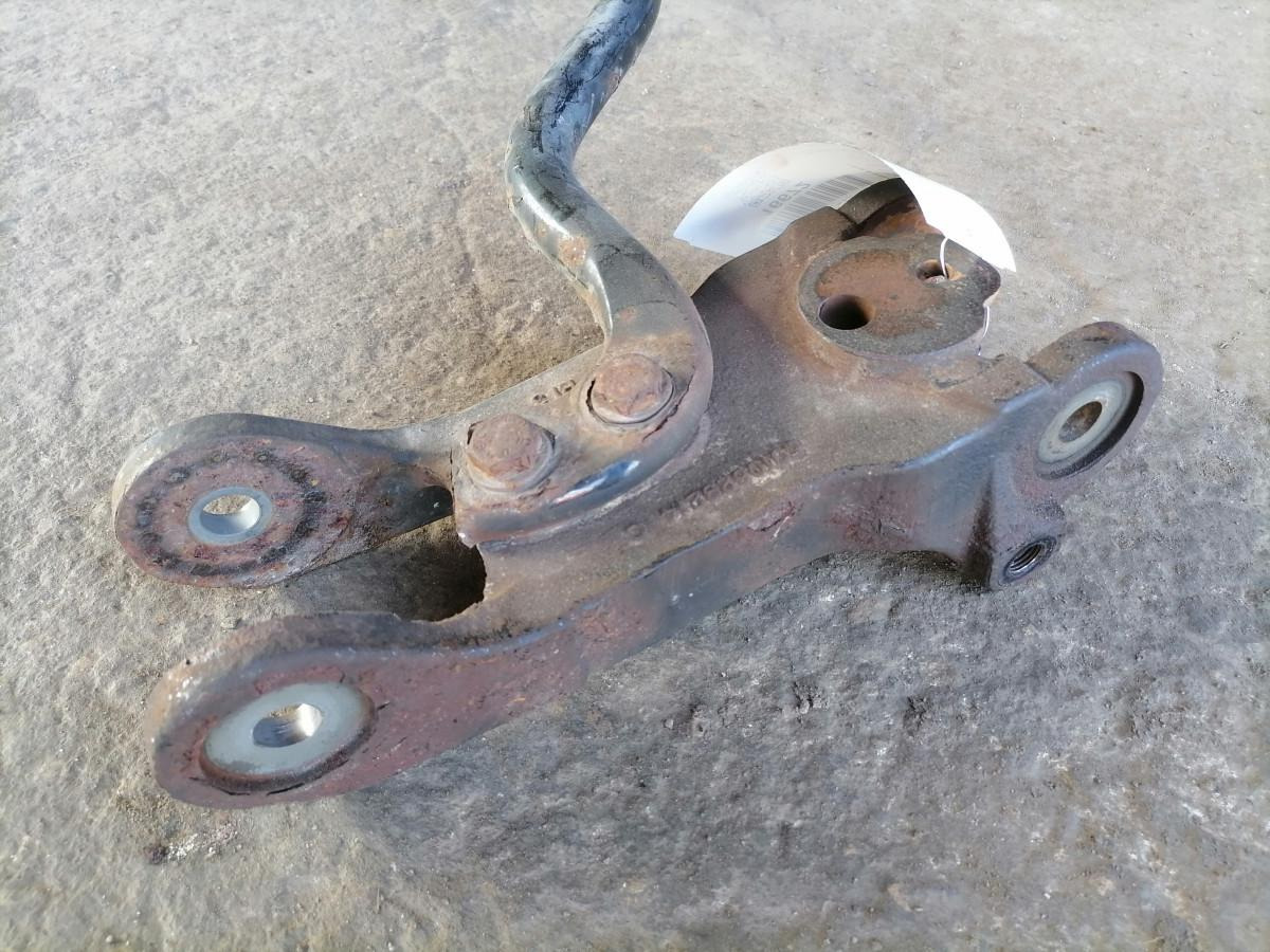 Volvo Cab anti roll bar 20757640 - Kabīnes piekare - Kravas automašīna: foto 3 Volvo Cab anti roll bar 20757640 - Kabīnes piekare - Kravas automašīna: foto 3