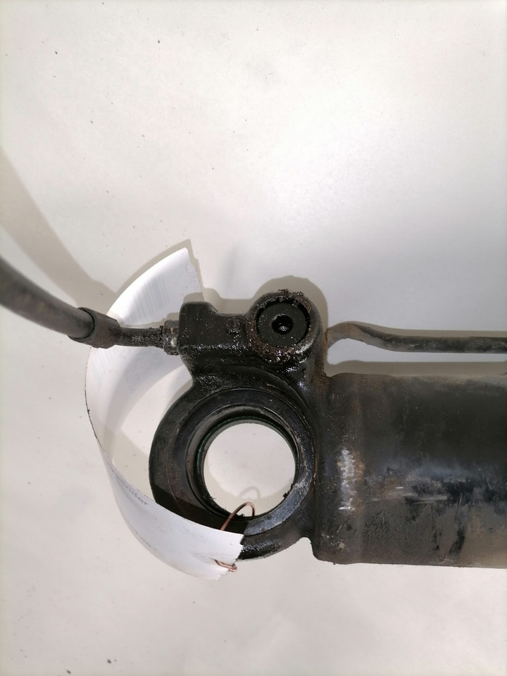 Volvo Cab tilting cylinder 20922303 - Kabīnes piekare - Kravas automašīna: foto 3 Volvo Cab tilting cylinder 20922303 - Kabīnes piekare - Kravas automašīna: foto 3