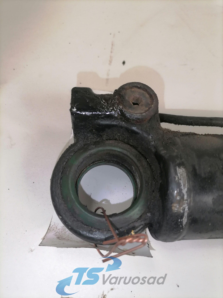 Volvo Cab tilting cylinder 20922303 - Kabīnes piekare - Kravas automašīna: foto 4 Volvo Cab tilting cylinder 20922303 - Kabīnes piekare - Kravas automašīna: foto 4