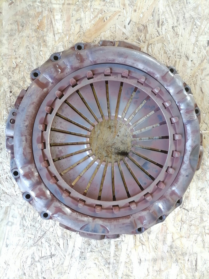 Volvo Clutch cover 21615193 - Sajūgs un rezerves daļas - Kravas automašīna: foto 2 Volvo Clutch cover 21615193 - Sajūgs un rezerves daļas - Kravas automašīna: foto 2