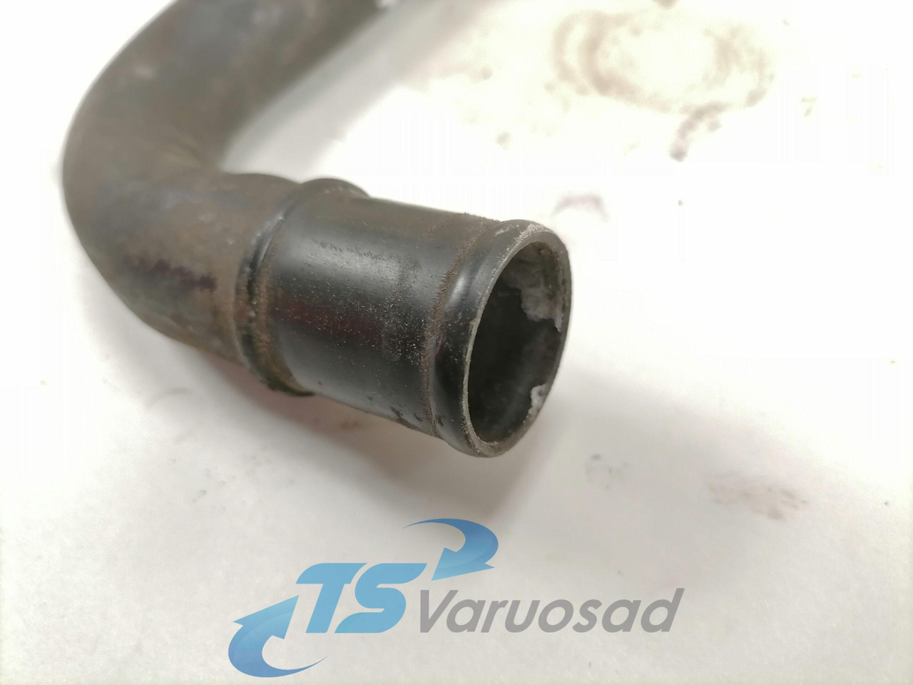 Volvo Compressor air pipe 22181109 - Kompresors - Kravas automašīna: foto 2 Volvo Compressor air pipe 22181109 - Kompresors - Kravas automašīna: foto 2
