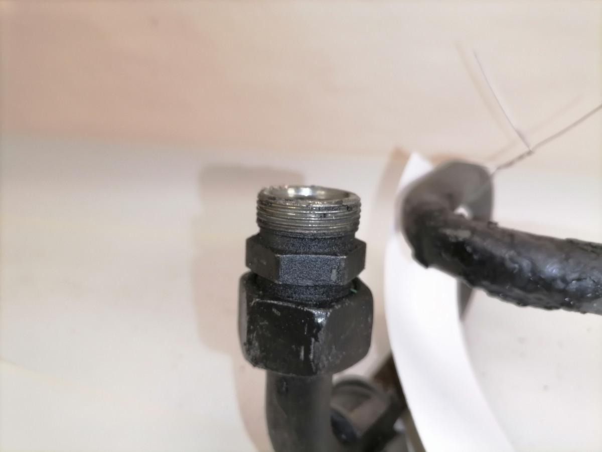 Volvo Compressor air pipe 22311001 - Kompresors - Kravas automašīna: foto 4 Volvo Compressor air pipe 22311001 - Kompresors - Kravas automašīna: foto 4