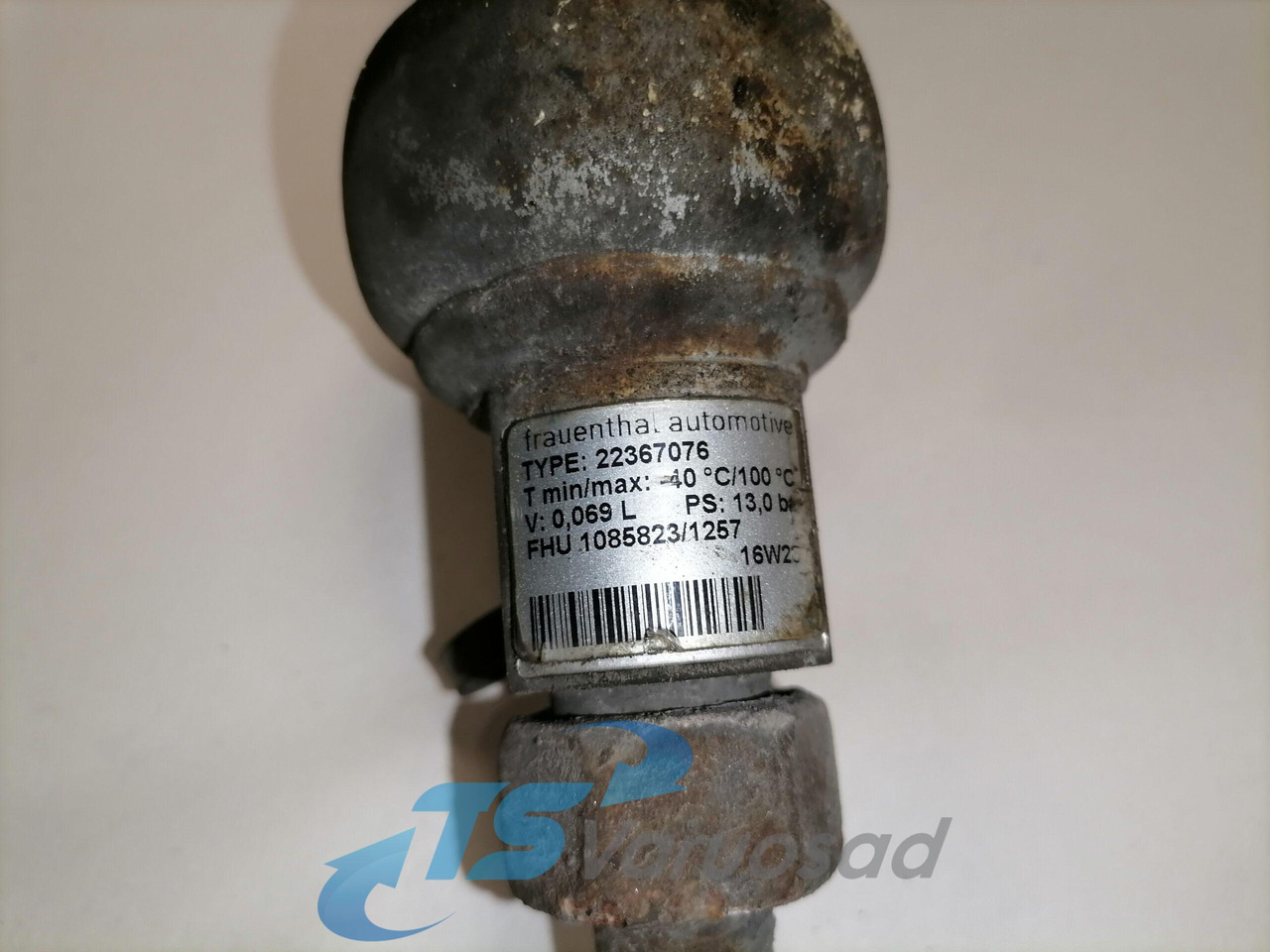 Volvo Compressor air pipe 22321353 - Kompresors - Kravas automašīna: foto 3 Volvo Compressor air pipe 22321353 - Kompresors - Kravas automašīna: foto 3