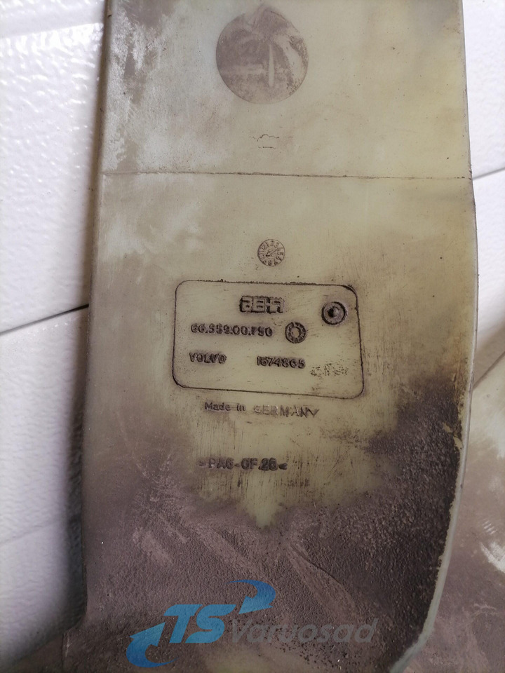 Volvo Cooling fan 1674865 - Ventilators - Kravas automašīna: foto 3 Volvo Cooling fan 1674865 - Ventilators - Kravas automašīna: foto 3