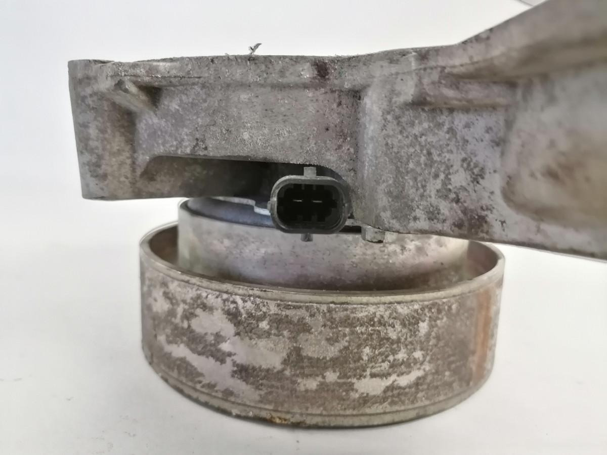 Volvo Cooling pump 21814036 - Dzesēšanas šķidruma sūknis - Kravas automašīna: foto 5 Volvo Cooling pump 21814036 - Dzesēšanas šķidruma sūknis - Kravas automašīna: foto 5