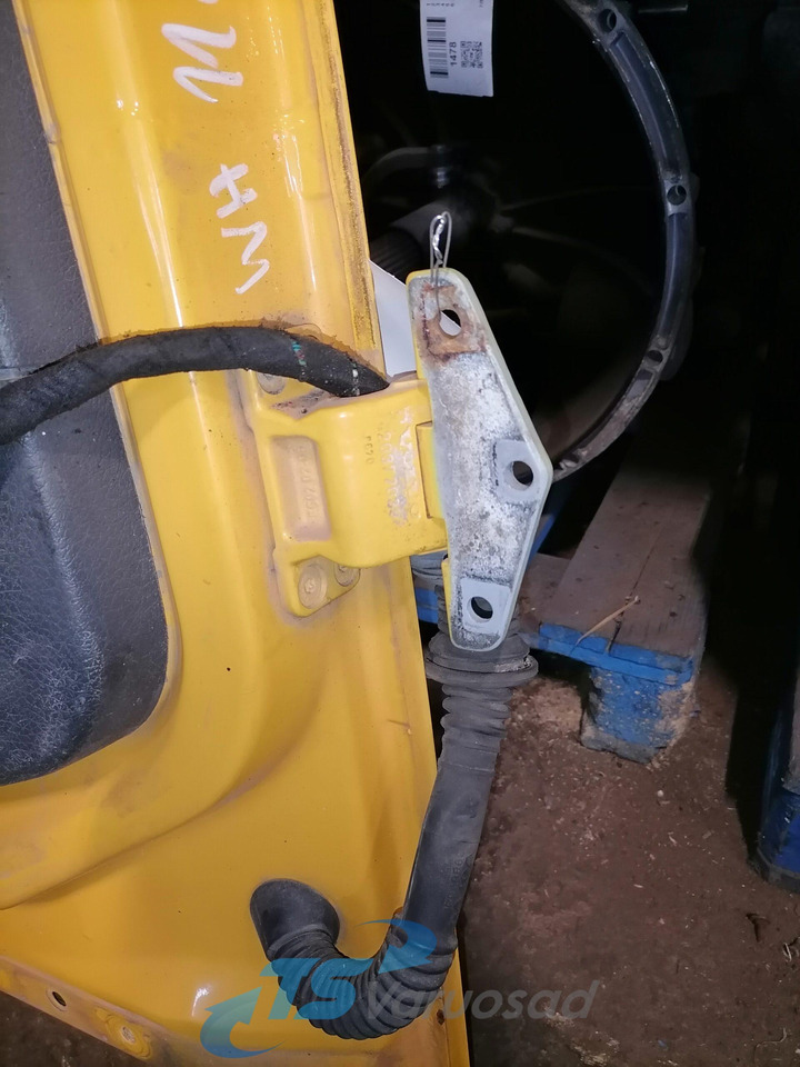 Volvo Door 20360542 - Durvis un rezerves daļas - Kravas automašīna: foto 3 Volvo Door 20360542 - Durvis un rezerves daļas - Kravas automašīna: foto 3