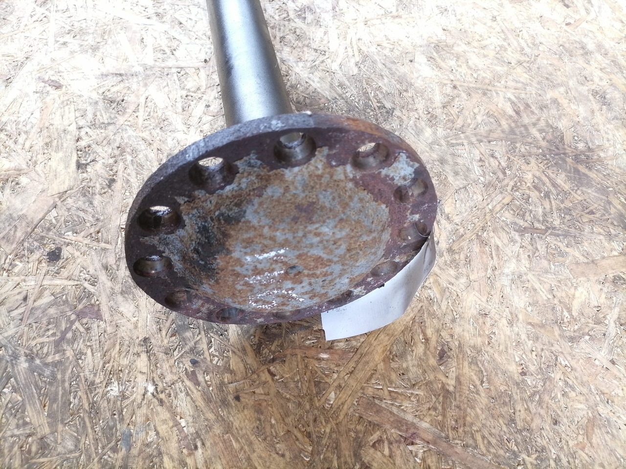 Volvo Drive shaft 1524627 - Pusass - Kravas automašīna: foto 3 Volvo Drive shaft 1524627 - Pusass - Kravas automašīna: foto 3