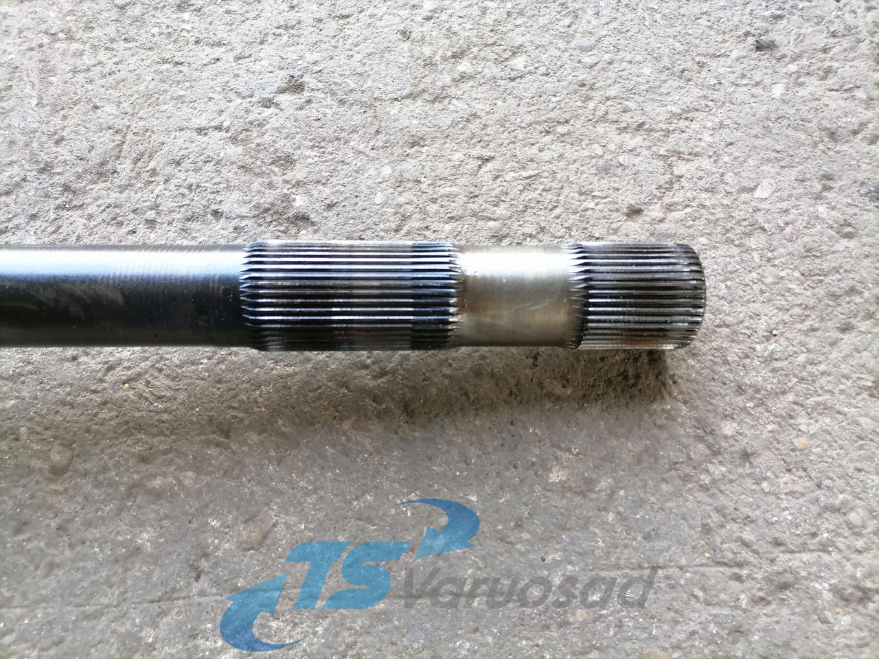 Volvo Drive shaft 20815246 - Pusass - Kravas automašīna: foto 3 Volvo Drive shaft 20815246 - Pusass - Kravas automašīna: foto 3