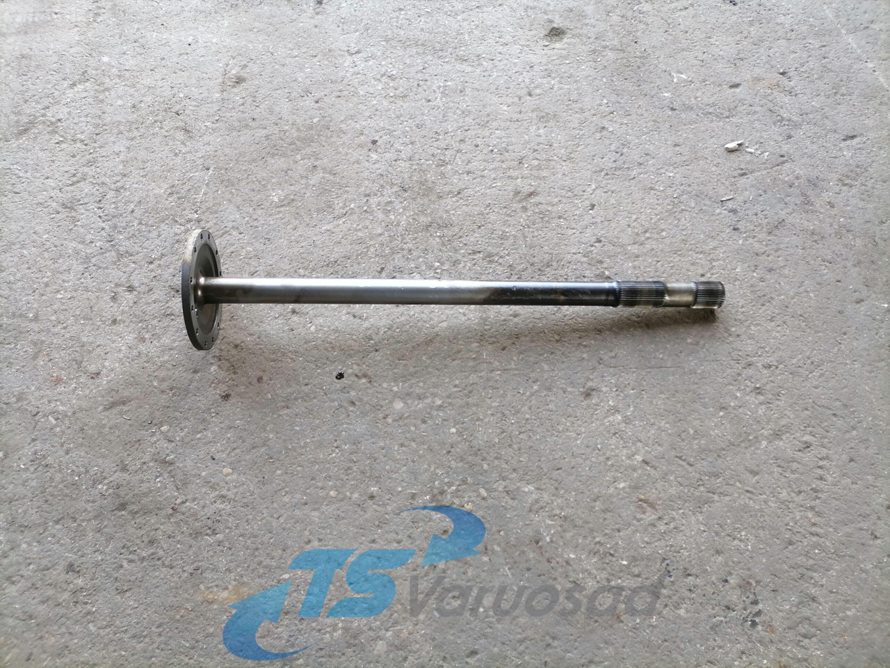 Volvo Drive shaft 20815246 - Pusass - Kravas automašīna: foto 1 Volvo Drive shaft 20815246 - Pusass - Kravas automašīna: foto 1