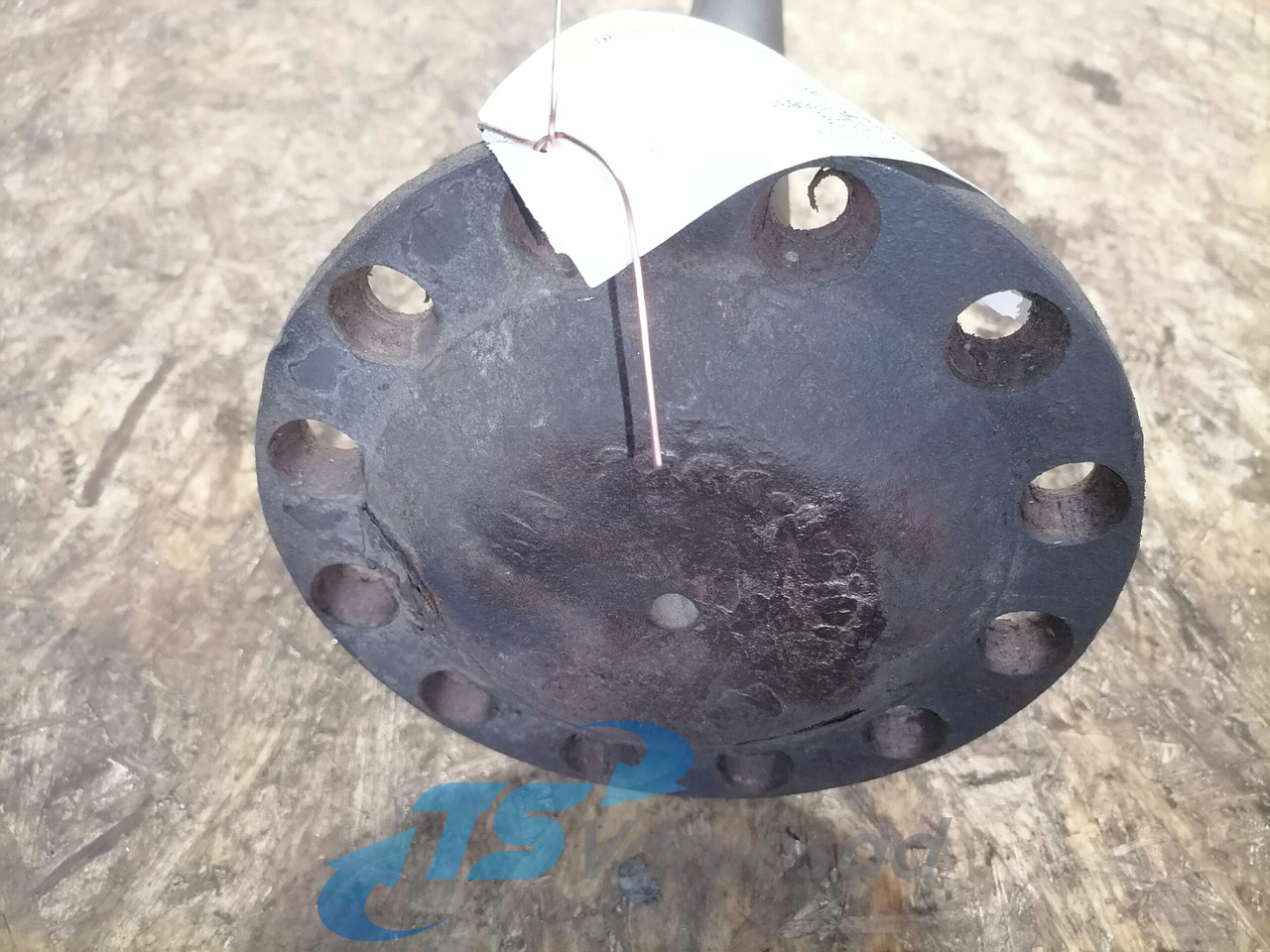 Volvo Drive shaft 20836831 - Pusass - Kravas automašīna: foto 4 Volvo Drive shaft 20836831 - Pusass - Kravas automašīna: foto 4