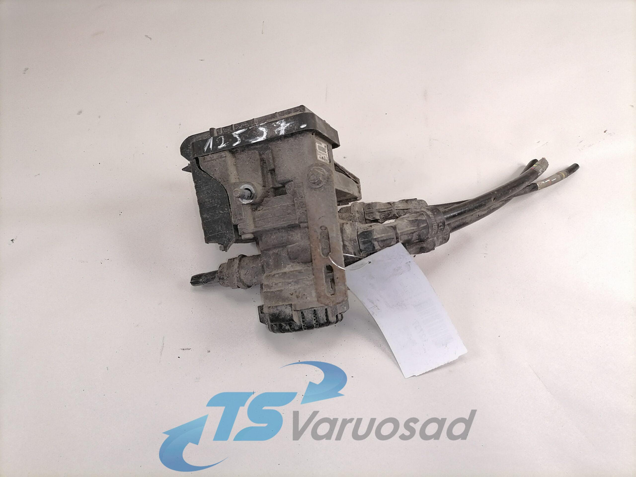 Volvo EBS brake valve 22225550 - Bremžu vārsts - Kravas automašīna: foto 1 Volvo EBS brake valve 22225550 - Bremžu vārsts - Kravas automašīna: foto 1