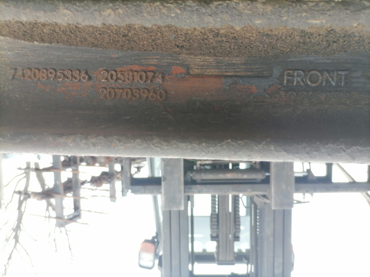 Volvo First axel housing 20581073 - Priekšējā ass - Kravas automašīna: foto 3 Volvo First axel housing 20581073 - Priekšējā ass - Kravas automašīna: foto 3