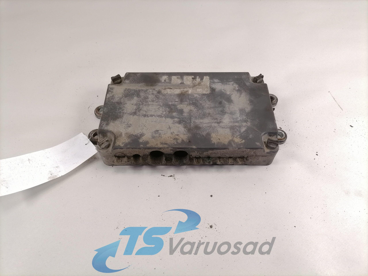 Volvo Fuse box 21717590 - Drošinātājs - Kravas automašīna: foto 1 Volvo Fuse box 21717590 - Drošinātājs - Kravas automašīna: foto 1