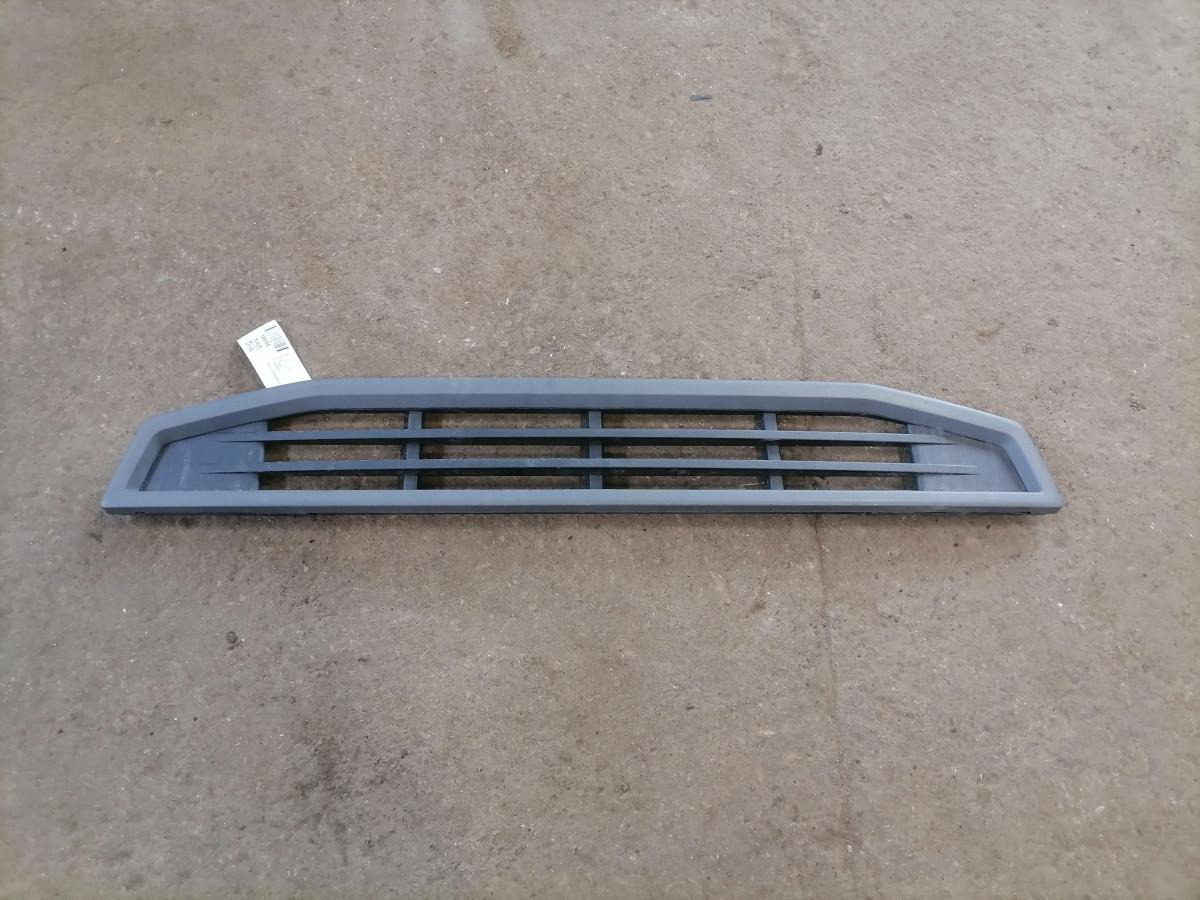 Volvo Grille panel 23720249 - Radiatora reste - Kravas automašīna: foto 2 Volvo Grille panel 23720249 - Radiatora reste - Kravas automašīna: foto 2
