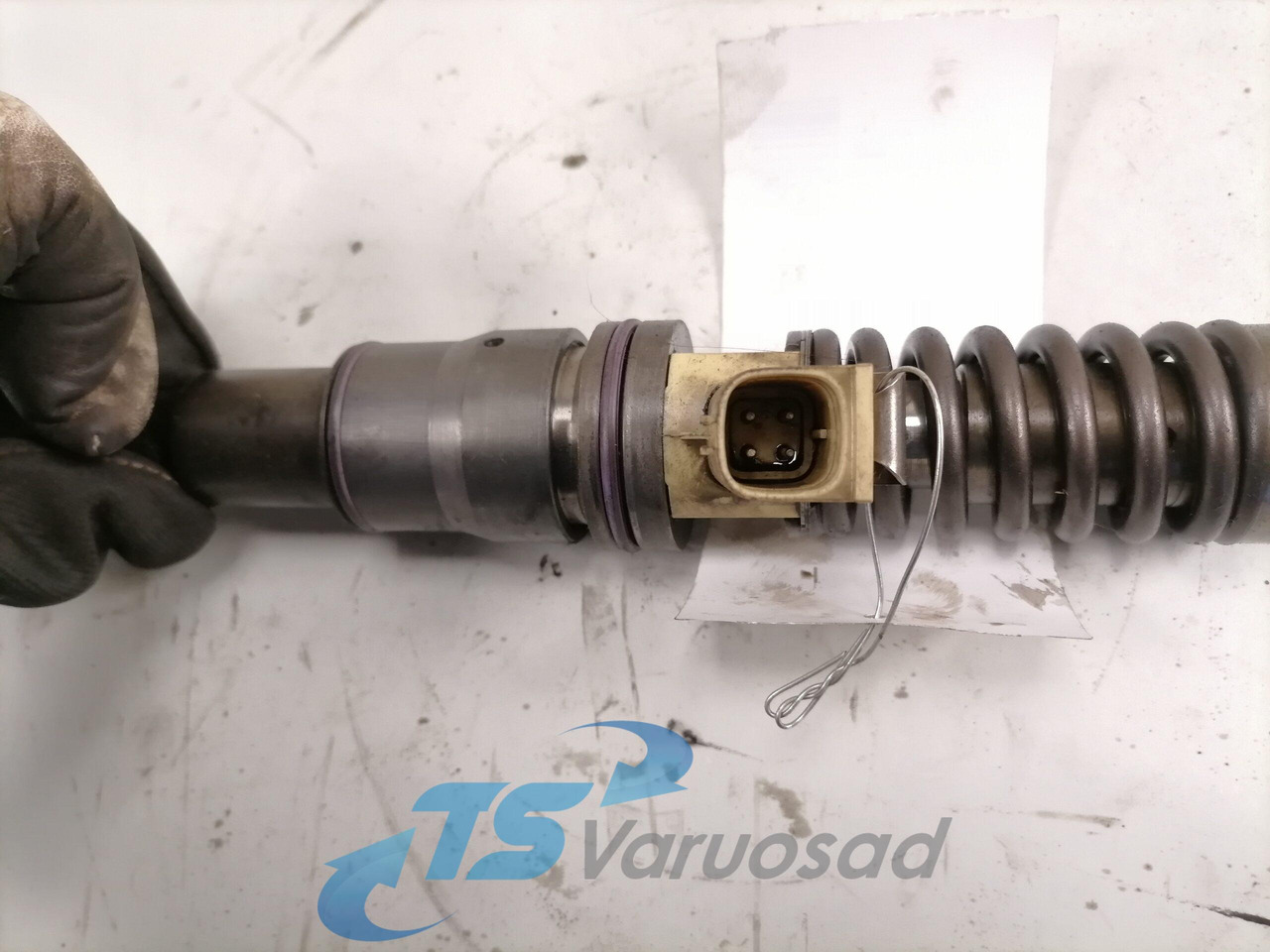 Volvo Injector 85003950 - Degvielas sūknis - Kravas automašīna: foto 2 Volvo Injector 85003950 - Degvielas sūknis - Kravas automašīna: foto 2