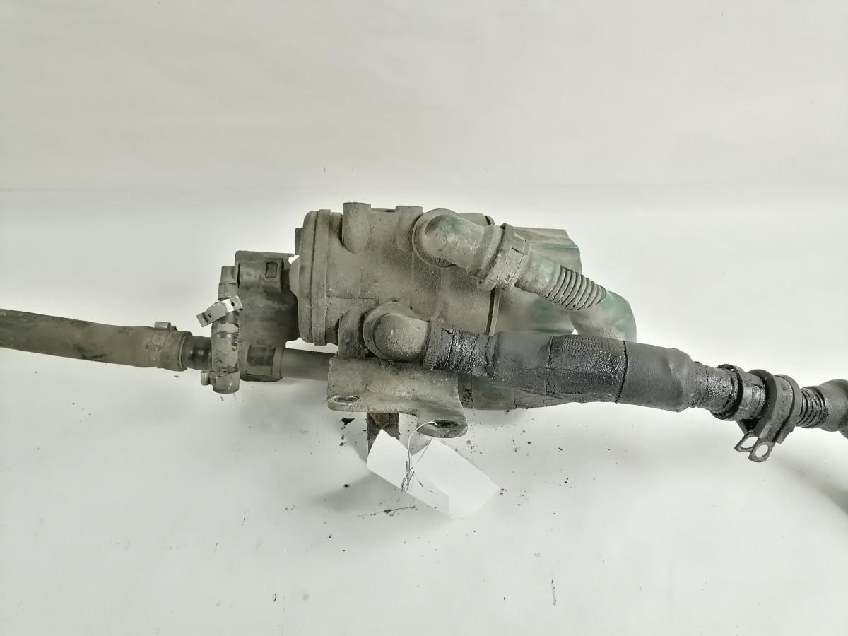 Volvo Karterituulutuse õliaurude separaator 21719553 - Karteris - Kravas automašīna: foto 4 Volvo Karterituulutuse õliaurude separaator 21719553 - Karteris - Kravas automašīna: foto 4