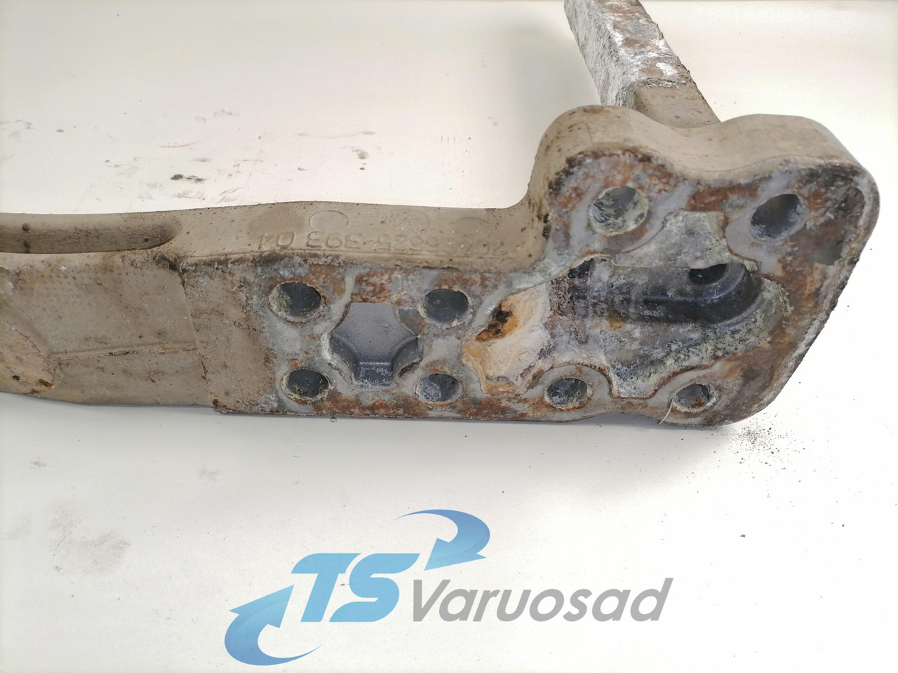 Volvo Muffler carrier 20486625 - Trokšņa slāpētājs - Kravas automašīna: foto 3 Volvo Muffler carrier 20486625 - Trokšņa slāpētājs - Kravas automašīna: foto 3