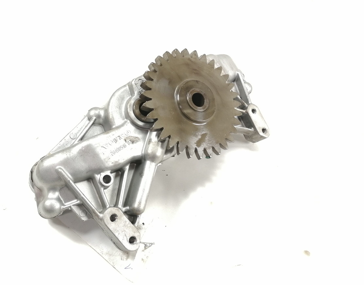 Volvo Oil pump 20498516 - Eļļas sūknis - Kravas automašīna: foto 1 Volvo Oil pump 20498516 - Eļļas sūknis - Kravas automašīna: foto 1