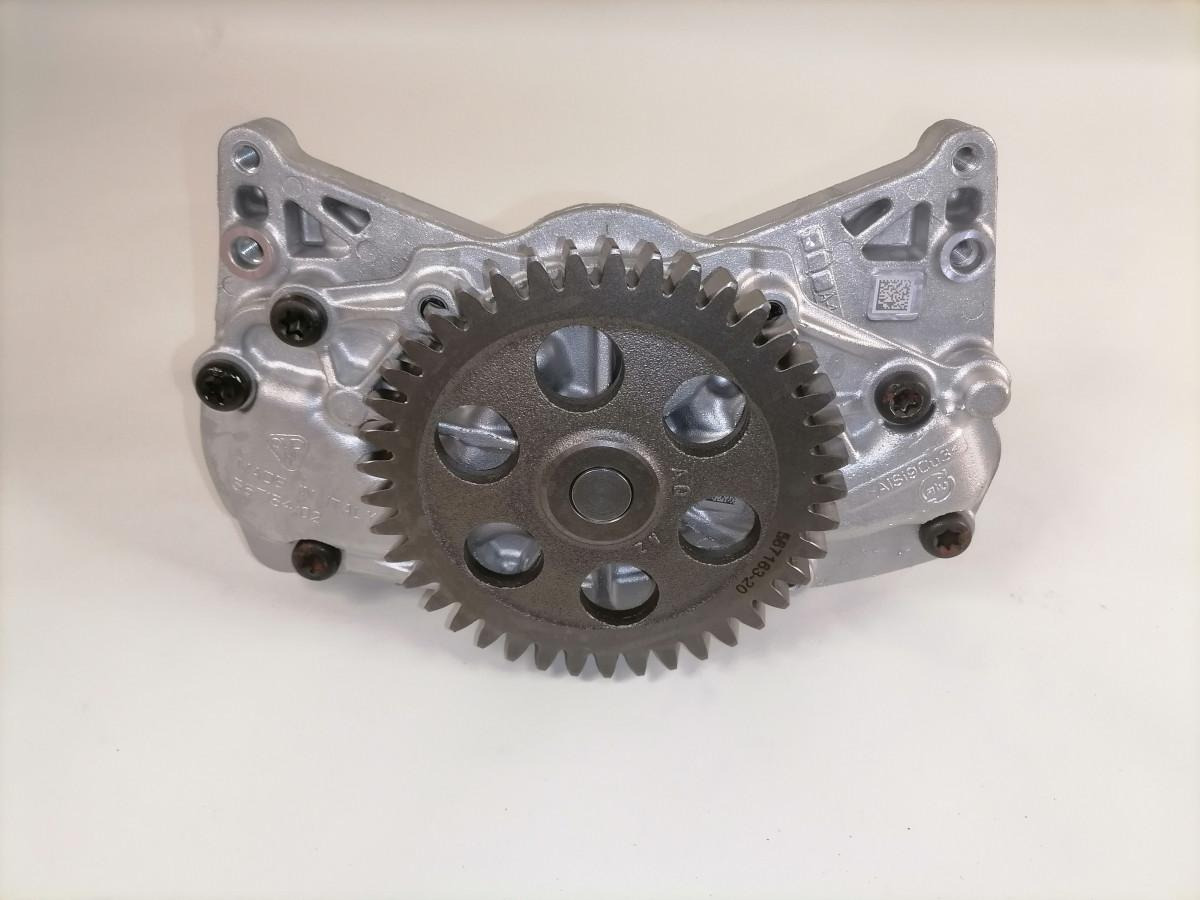 Volvo Oil pump 23297893 - Eļļas sūknis - Kravas automašīna: foto 5 Volvo Oil pump 23297893 - Eļļas sūknis - Kravas automašīna: foto 5