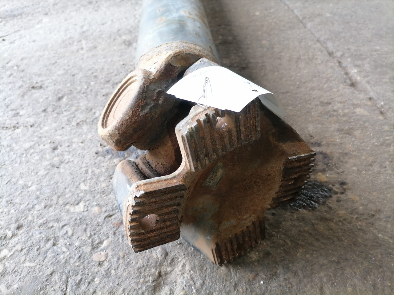 Volvo Propeller shaft 1067766 - Kardānvārpsta - Kravas automašīna: foto 4 Volvo Propeller shaft 1067766 - Kardānvārpsta - Kravas automašīna: foto 4